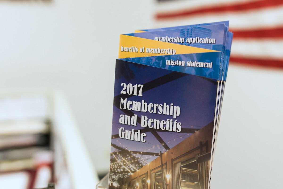 2017 Membership and Benefits Guide, Costa Mesa Chamber of Commerce