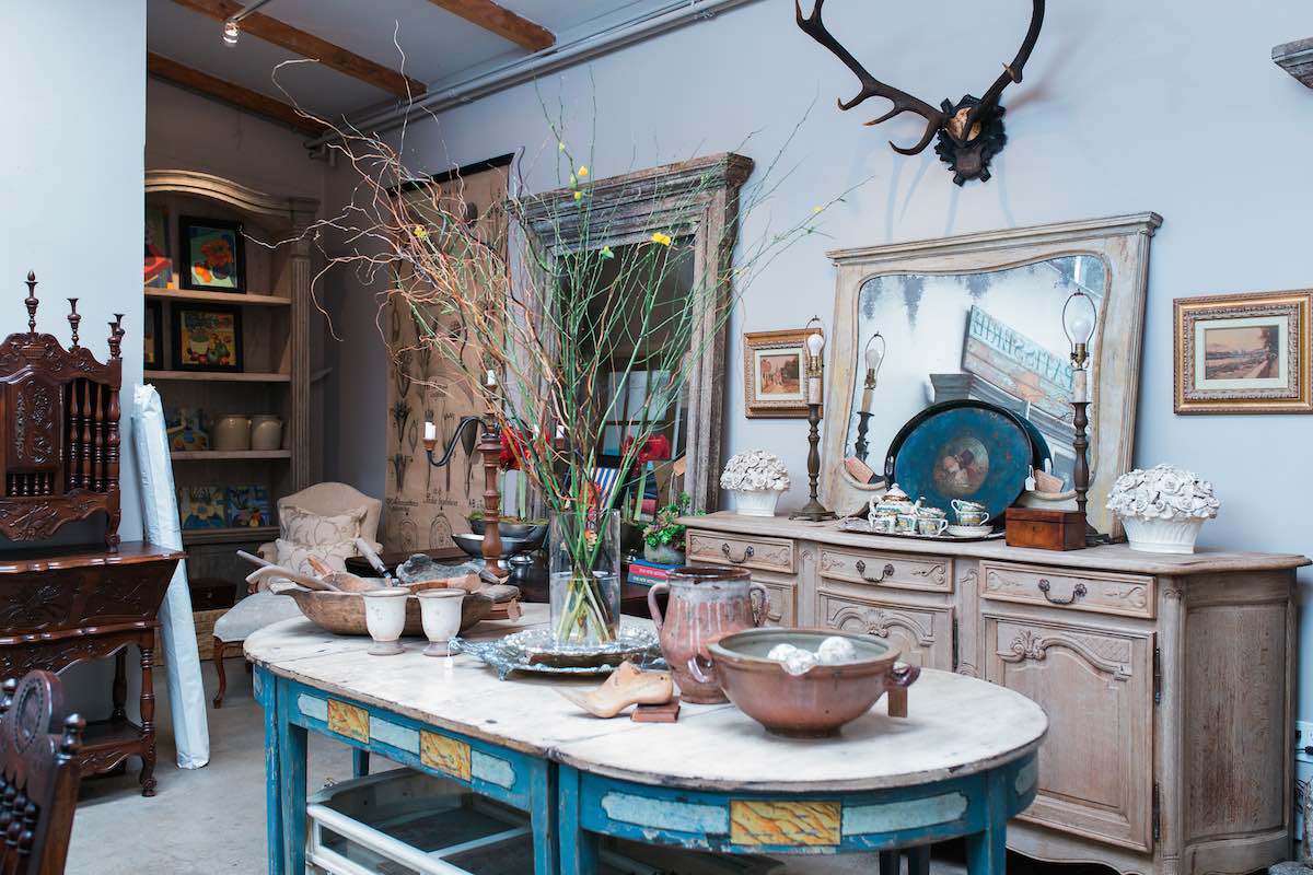 The French Container: Residential Interior Design and Antiques in Costa Mesa, California