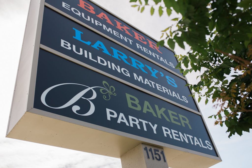 I HEART COSTA MESA | Soirée Mainstay: Baker Party Rentals