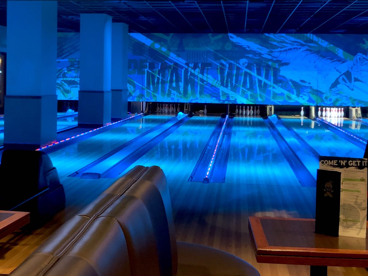 Costa Mesa 365: Bowling at Tavern + Bowl at The Triangle