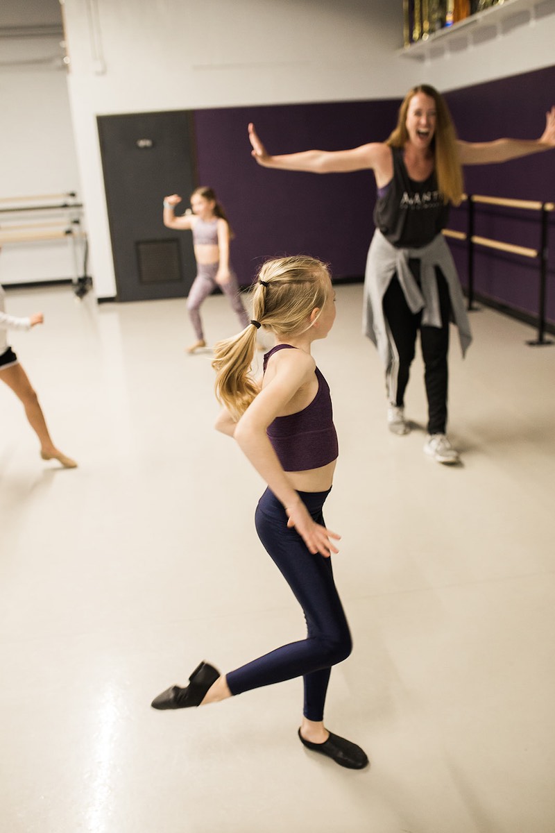 I Heart Costa Mesa: Taryn Chavez teaches a dance class at Avanti Dance Company in Costa Mesa, Orange County, California. (photo: Brandy Young)