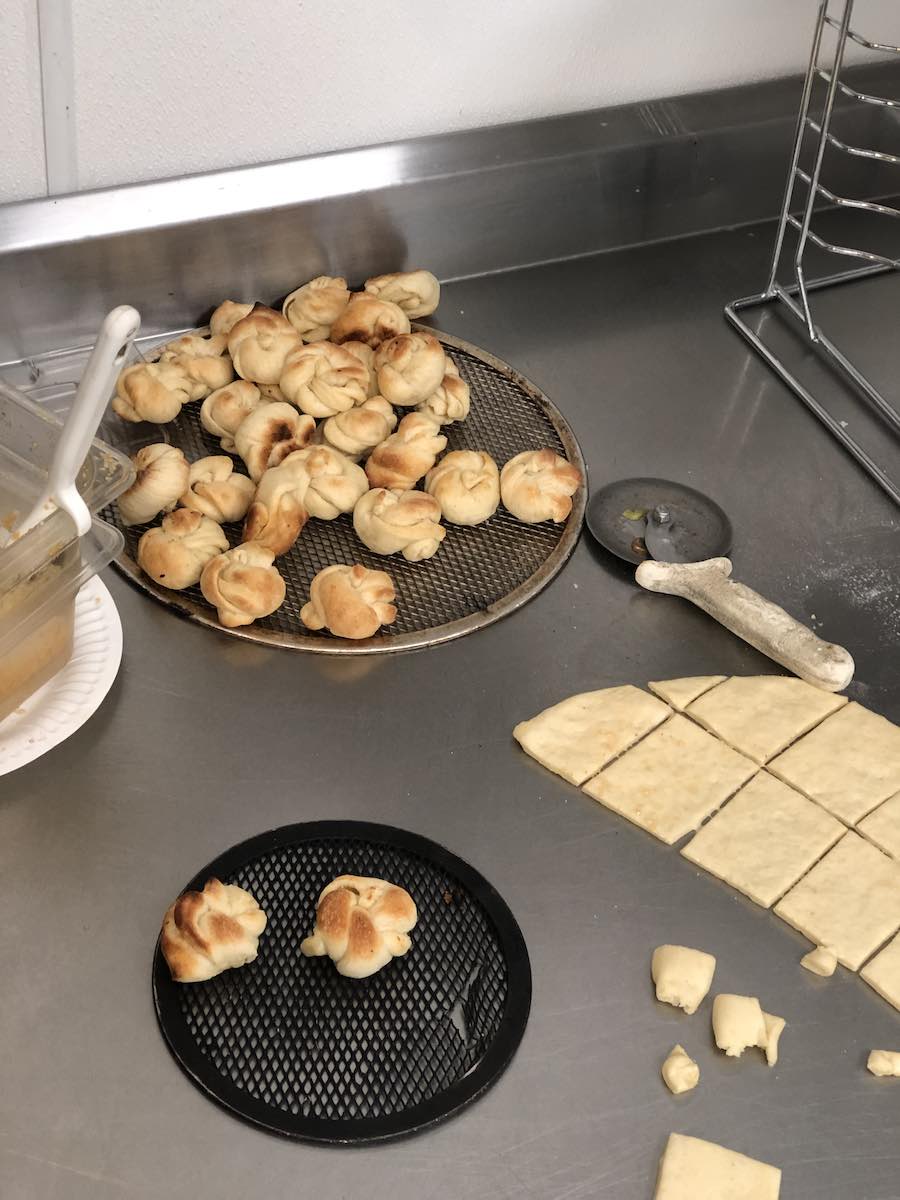 I Heart Costa Mesa: Made-from-scratch garlic knots at Ciao! Deli and Pizzeria in Costa Mesa, Orange County, California. (photo: Samantha Chagollan)