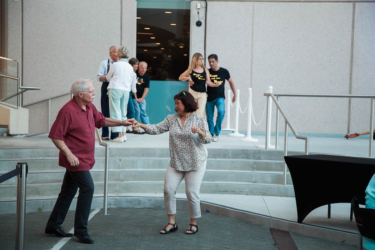 I Heart Costa Mesa: Swing dancers enjoy Boys and the Beez at Argyros Plaza SCFTA in Orange County, California. (photo: Brandy Young)